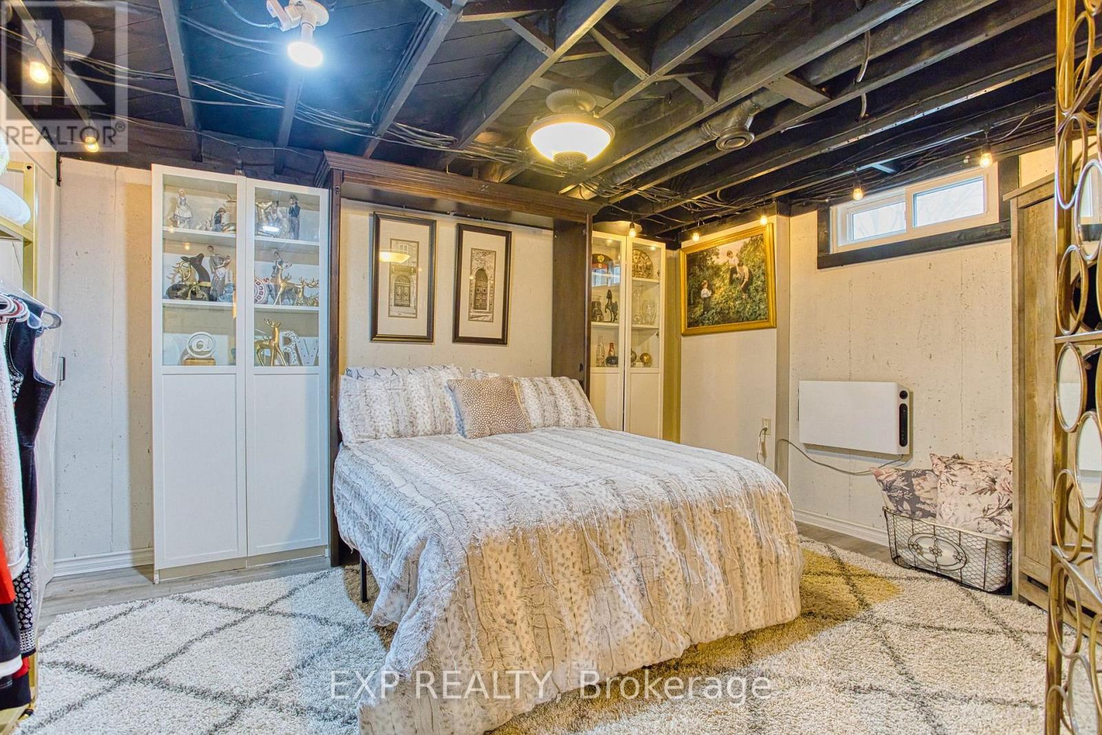 4504 Queensway Gardens, Niagara Falls, Ontario  L2E 6P7 - Photo 32 - X12966562