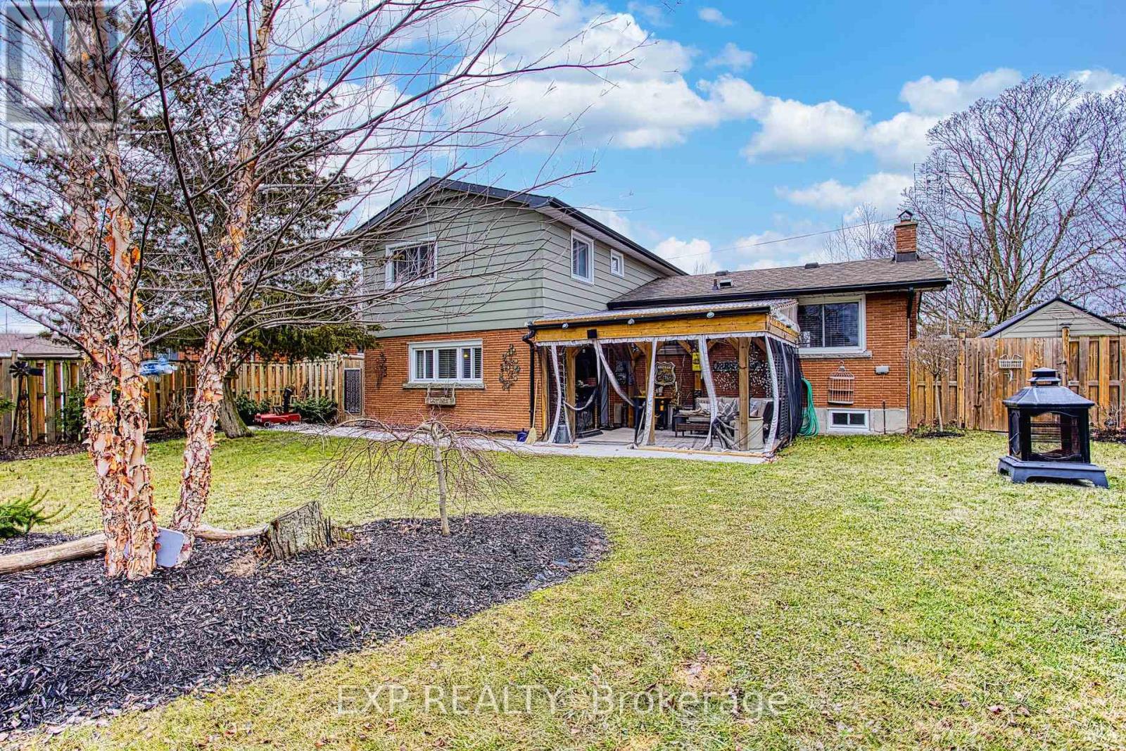 4504 Queensway Gardens, Niagara Falls, Ontario  L2E 6P7 - Photo 39 - X12966562