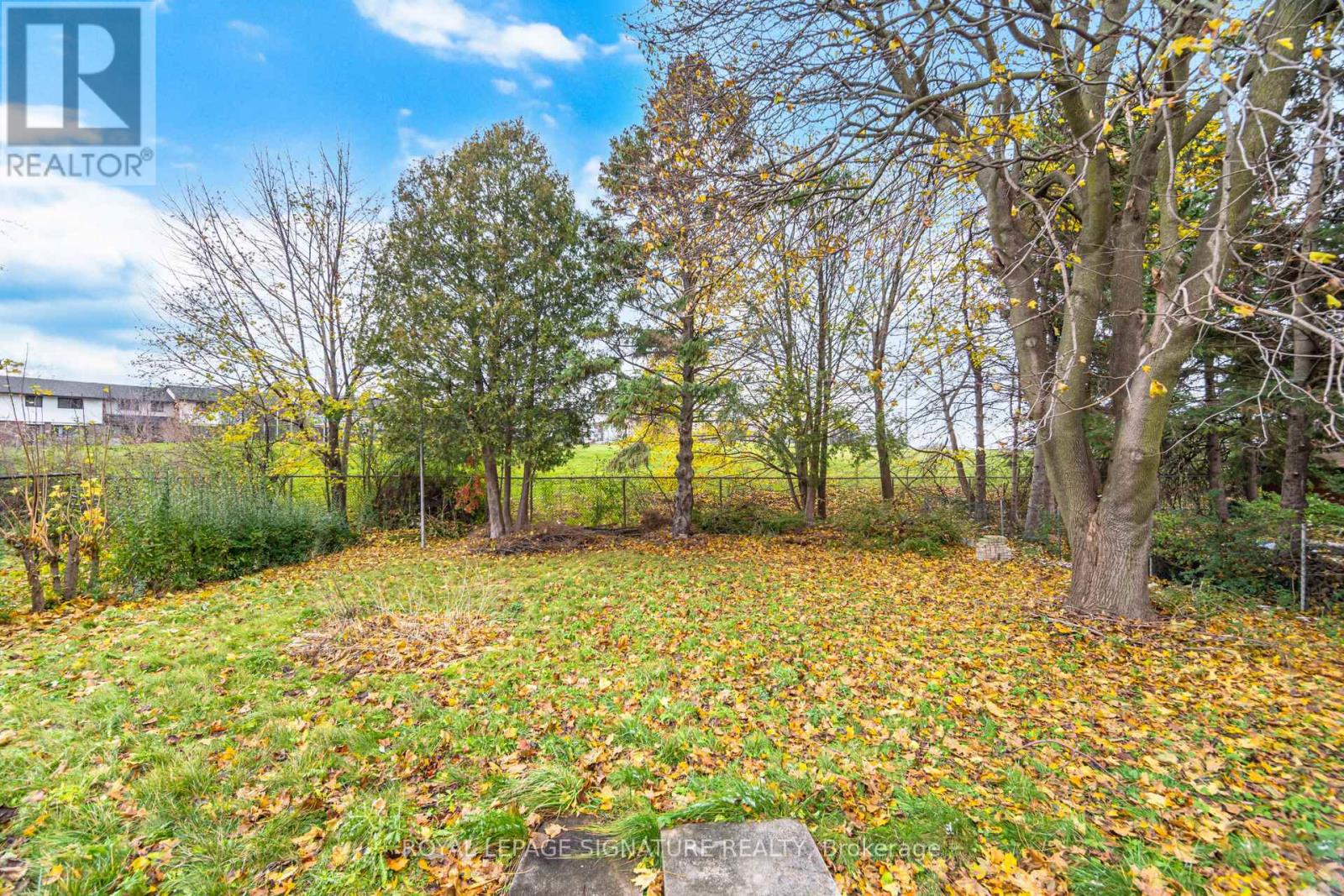 Main - 406 Tamarack Drive, Waterloo, Ontario  N2L 4G6 - Photo 18 - X12966566