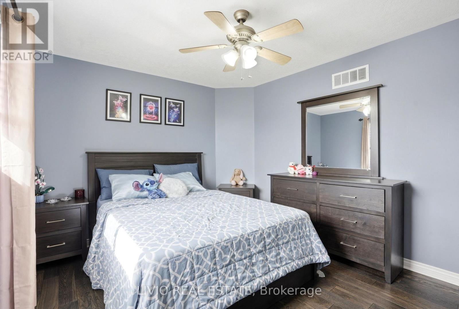 19 Konstantine Court, Hamilton, Ontario  L9B 2T3 - Photo 27 - X12966610