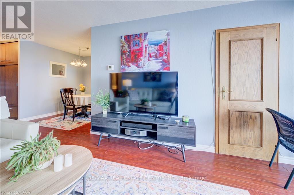 1406 - 81 Church Street, Kitchener, Ontario  N2G 4M1 - Photo 21 - X12966650