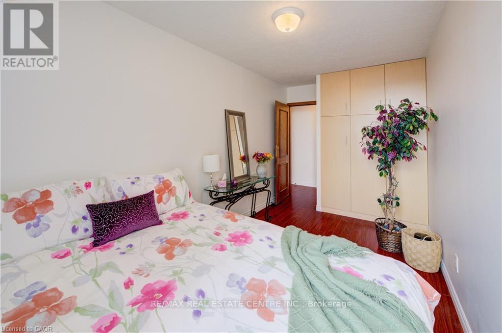 1406 - 81 Church Street, Kitchener, Ontario  N2G 4M1 - Photo 27 - X12966650