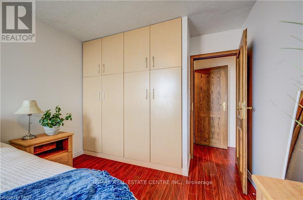 1406 - 81 Church Street, Kitchener, Ontario  N2G 4M1 - Photo 29 - X12966650