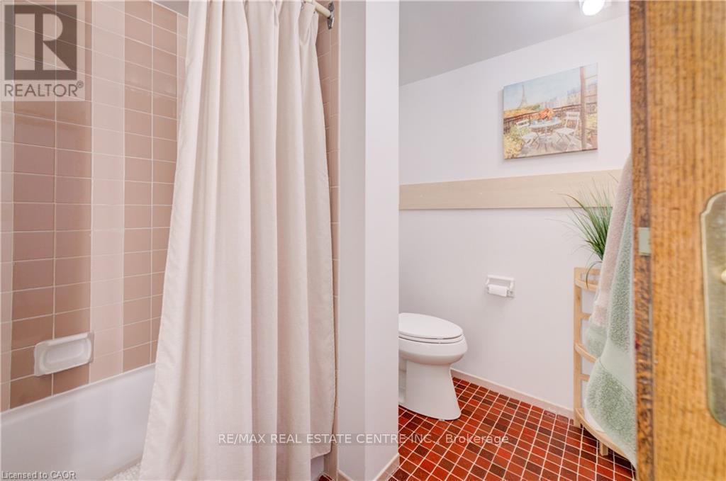 1406 - 81 Church Street, Kitchener, Ontario  N2G 4M1 - Photo 31 - X12966650