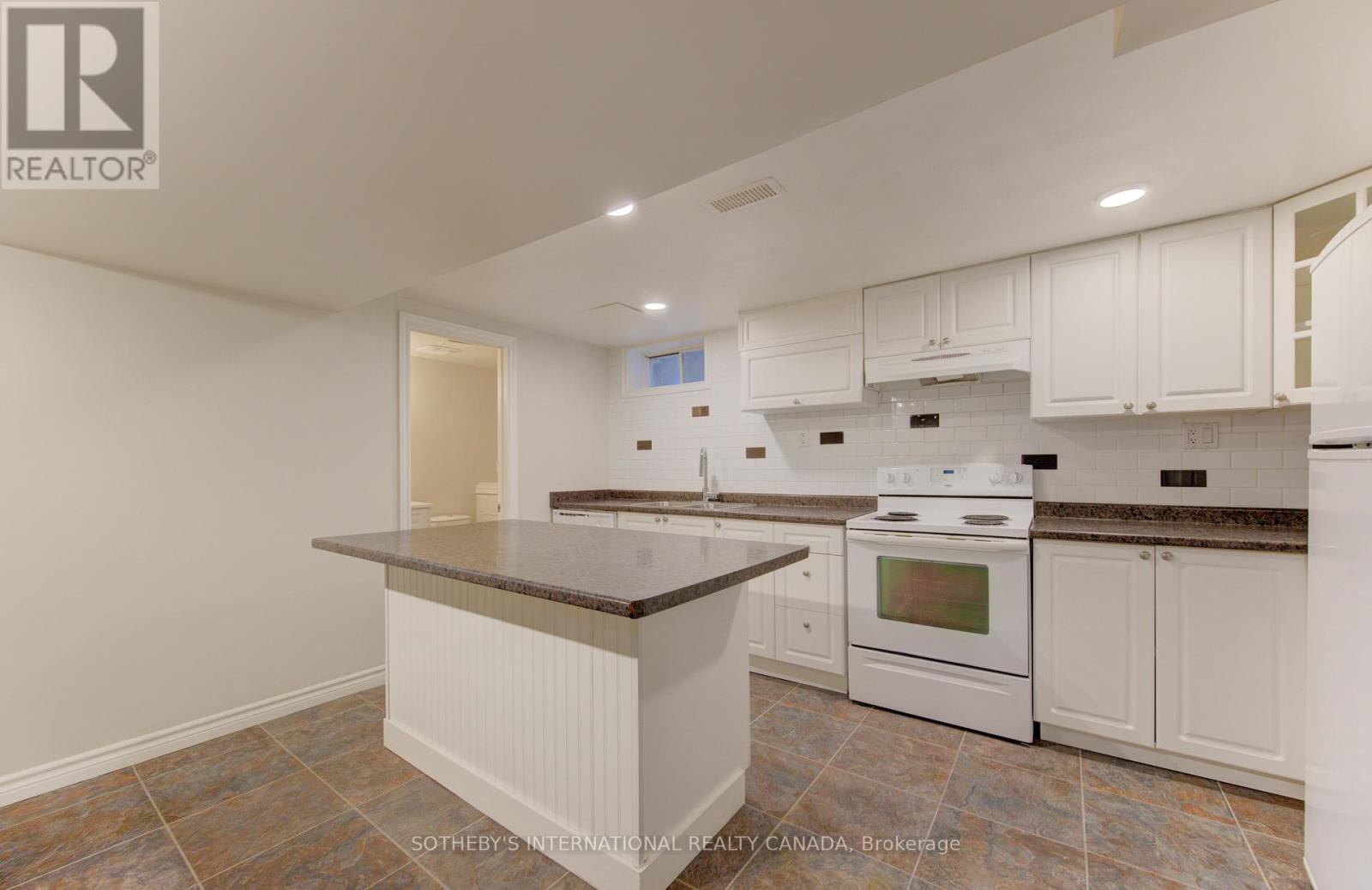 613 Guelph Street, Kitchener, Ontario  N2H 5Y5 - Photo 33 - X12966676