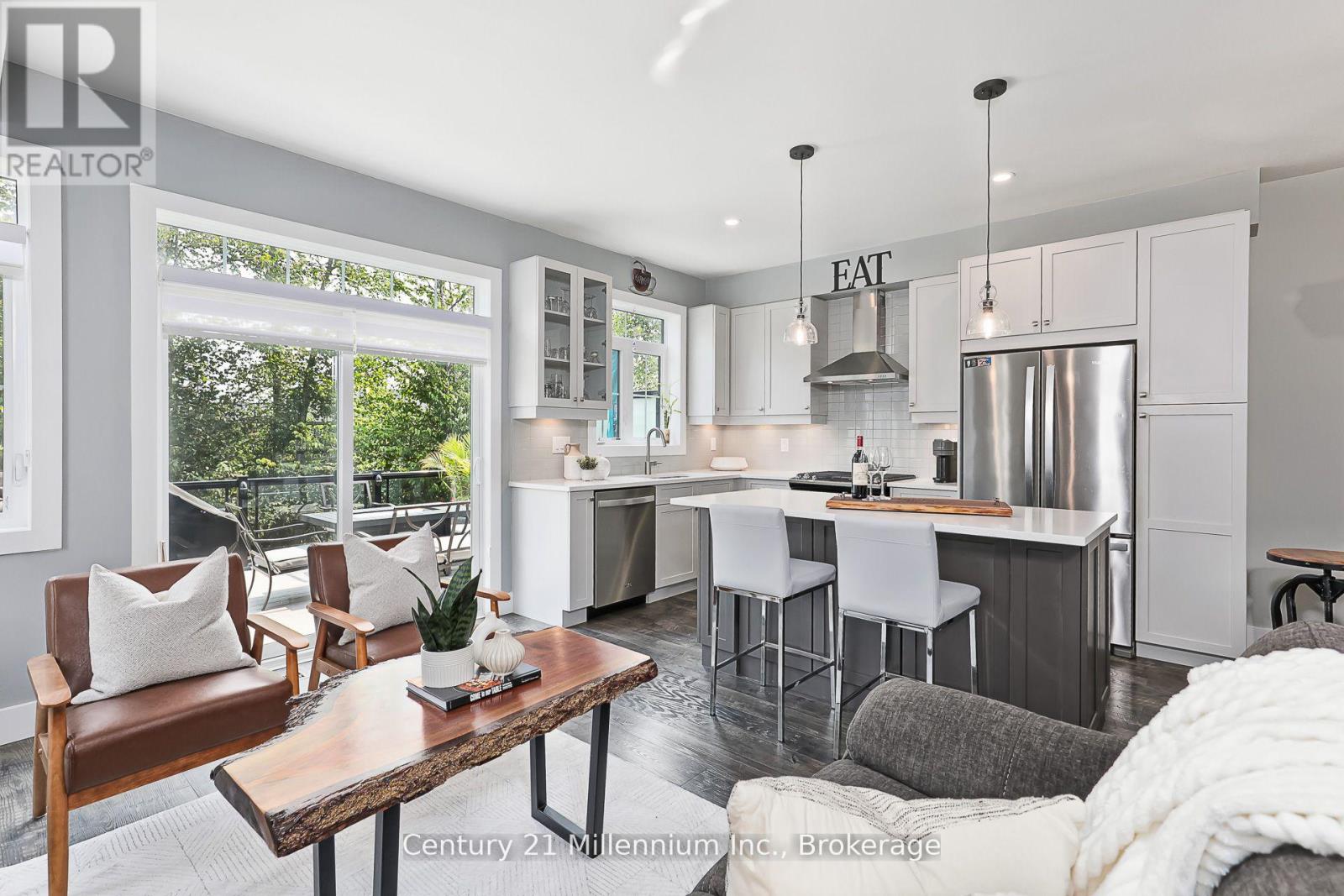 238 Courtland Street, Blue Mountains, Ontario  L9Y 4E2 - Photo 10 - X12966810