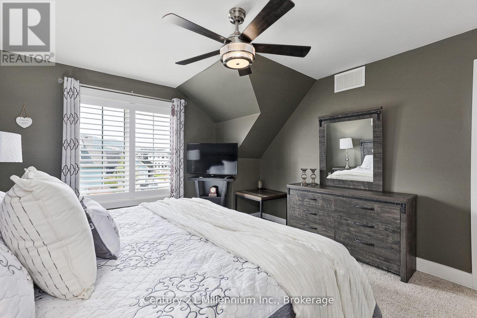 238 Courtland Street, Blue Mountains, Ontario  L9Y 4E2 - Photo 16 - X12966810