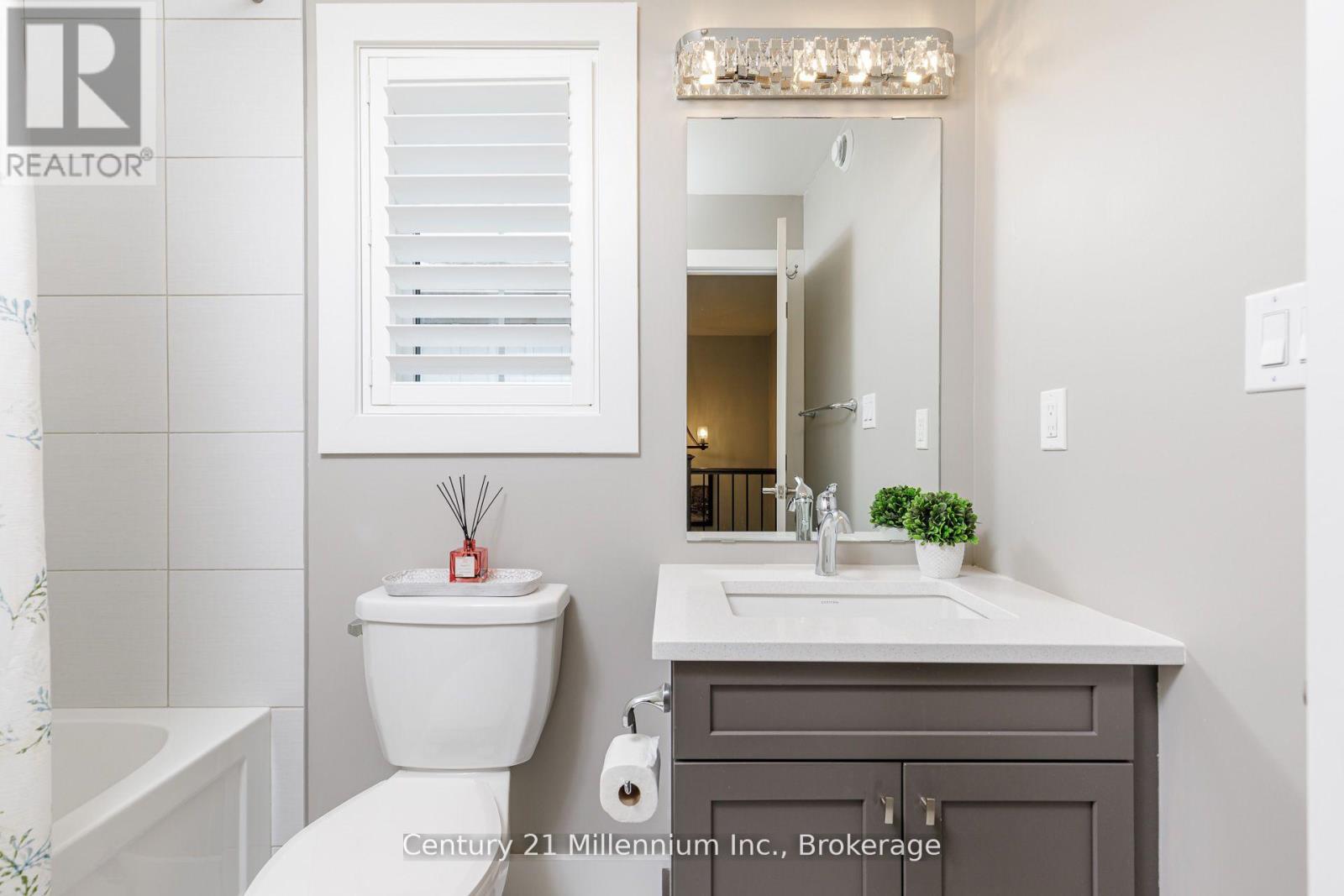 238 Courtland Street, Blue Mountains, Ontario  L9Y 4E2 - Photo 24 - X12966810