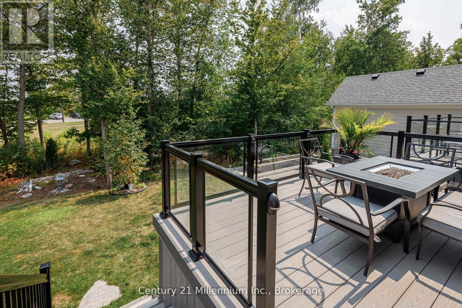 238 Courtland Street, Blue Mountains, Ontario  L9Y 4E2 - Photo 37 - X12966810