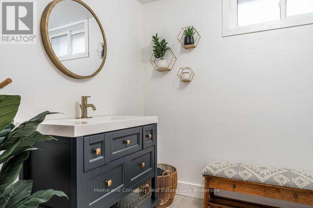 283 Redford Crescent, Stratford, Ontario  N5A 1P4 - Photo 21 - X12966946