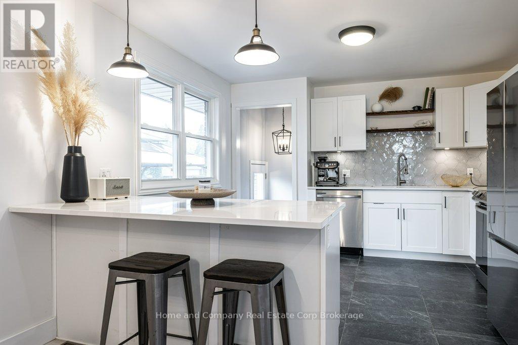 283 Redford Crescent, Stratford, Ontario  N5A 1P4 - Photo 6 - X12966946