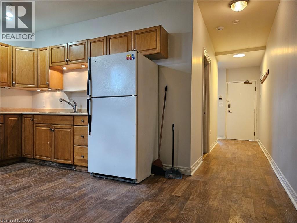 216 Parkdale Avenue N Unit# 2, Hamilton, Ontario  L8H 5X5 - Photo 10 - 40818365