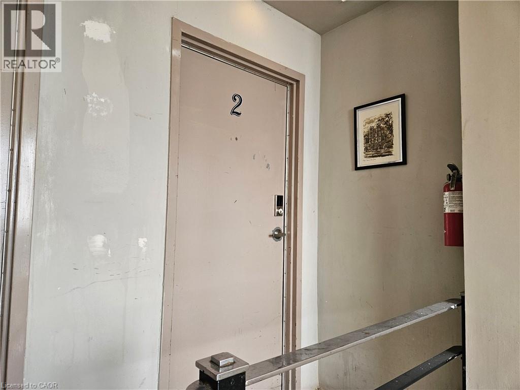 216 Parkdale Avenue N Unit# 2, Hamilton, Ontario  L8H 5X5 - Photo 5 - 40818365