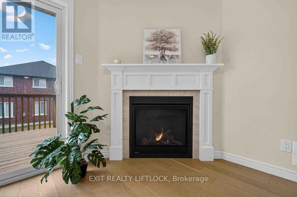 320 Mulligan Gardens, Peterborough, Ontario  K9K 0H2 - Photo 10 - X12966754