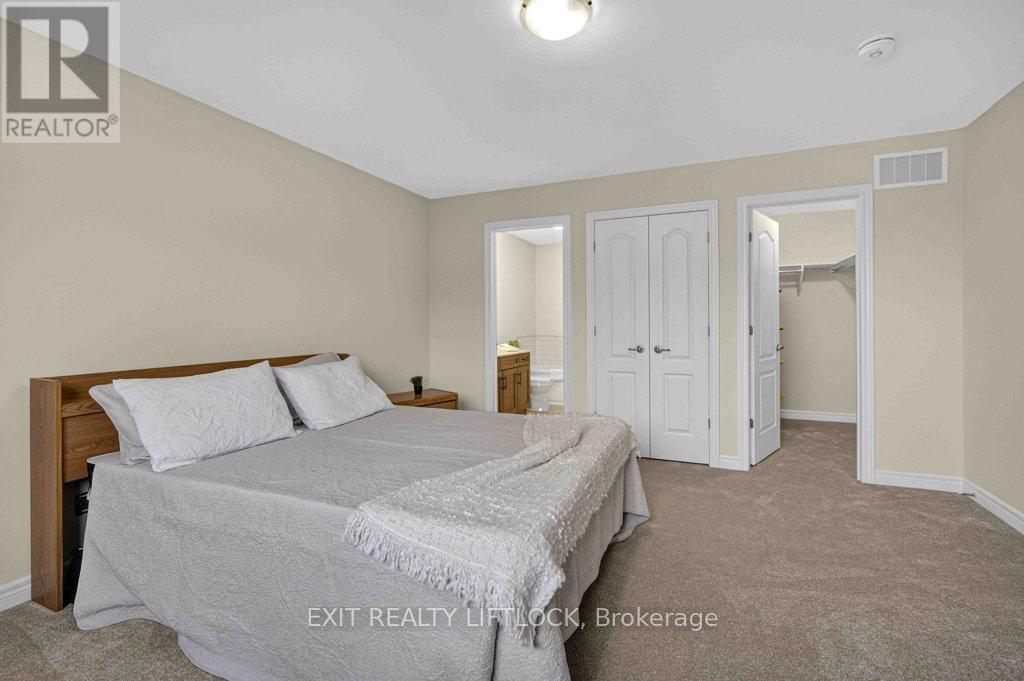 320 Mulligan Gardens, Peterborough, Ontario  K9K 0H2 - Photo 14 - X12966754