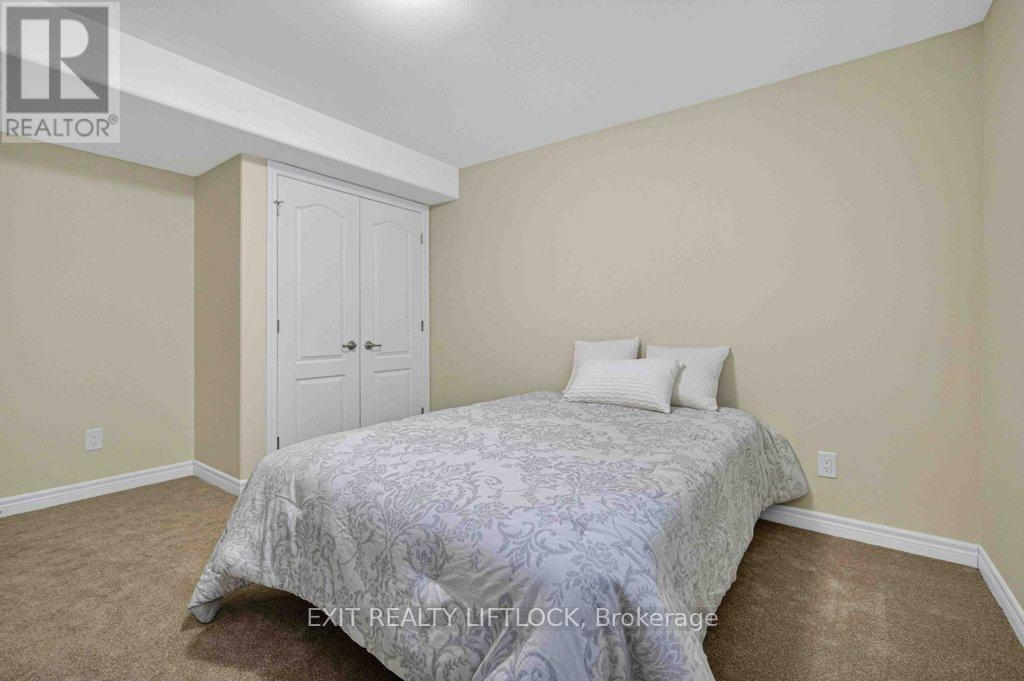 320 Mulligan Gardens, Peterborough, Ontario  K9K 0H2 - Photo 25 - X12966754