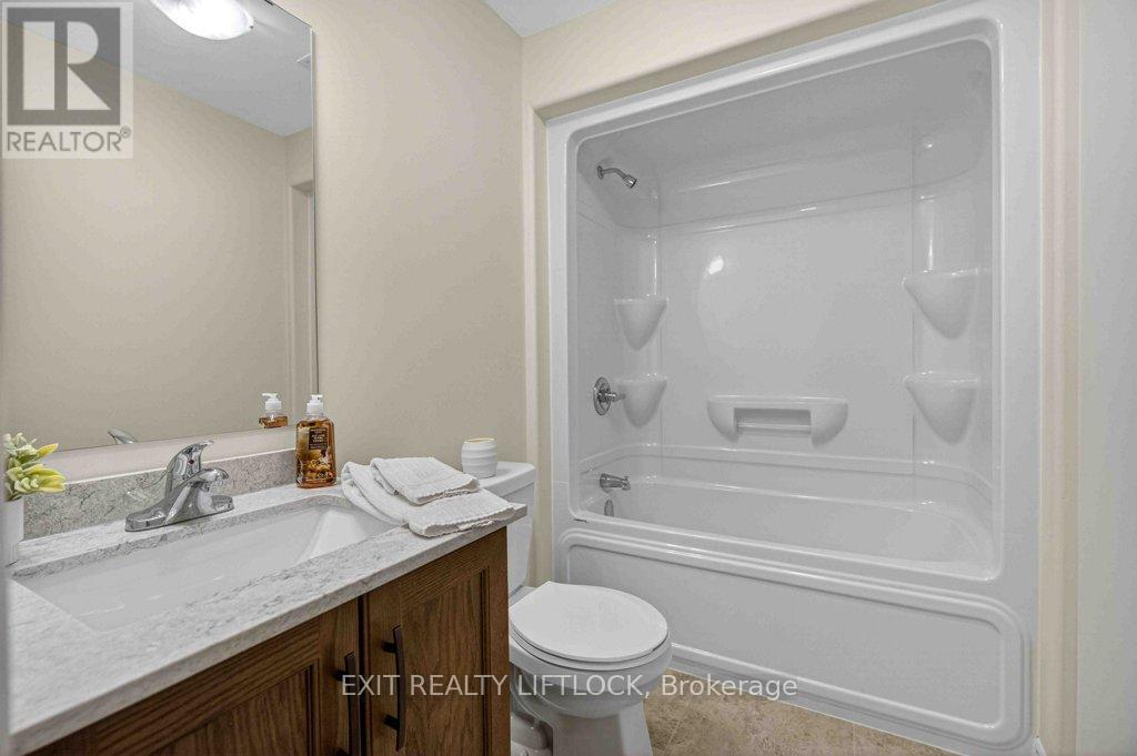 320 Mulligan Gardens, Peterborough, Ontario  K9K 0H2 - Photo 26 - X12966754