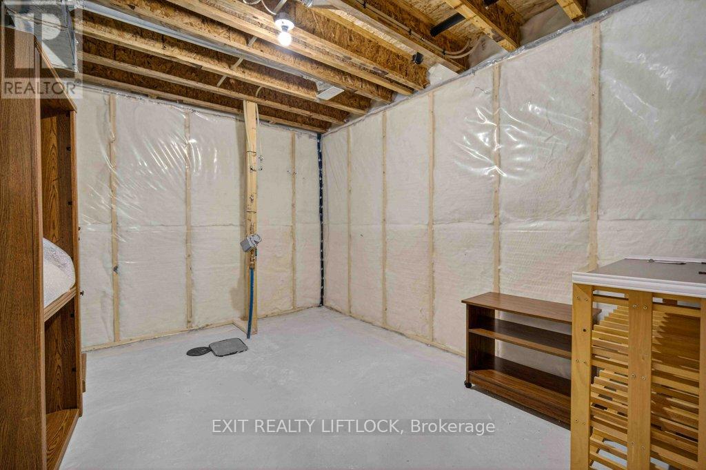 320 Mulligan Gardens, Peterborough, Ontario  K9K 0H2 - Photo 29 - X12966754