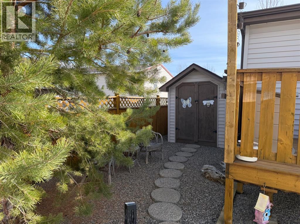 206 Railway Avenue, Coaldale, Alberta  T1M 0A7 - Photo 5 - A2296499