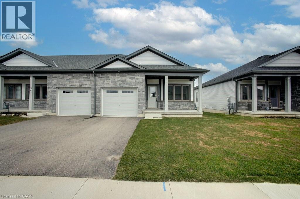 92 CHERYL Avenue, atwood, Ontario