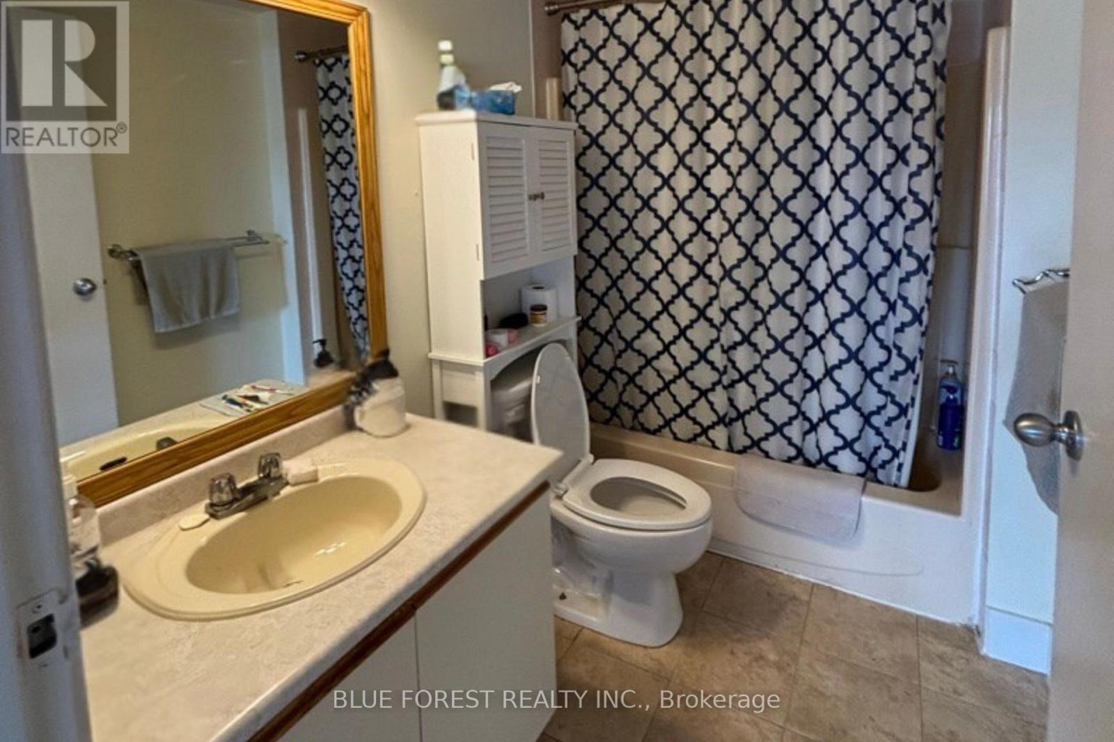 402 - 1 Jacksway Crescent, London North, Ontario  N5X 3T5 - Photo 7 - X12966726