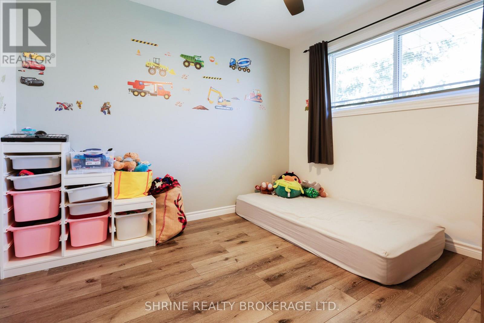 670 Victoria Street, London East, Ontario  N5Y 4C1 - Photo 17 - X12966860