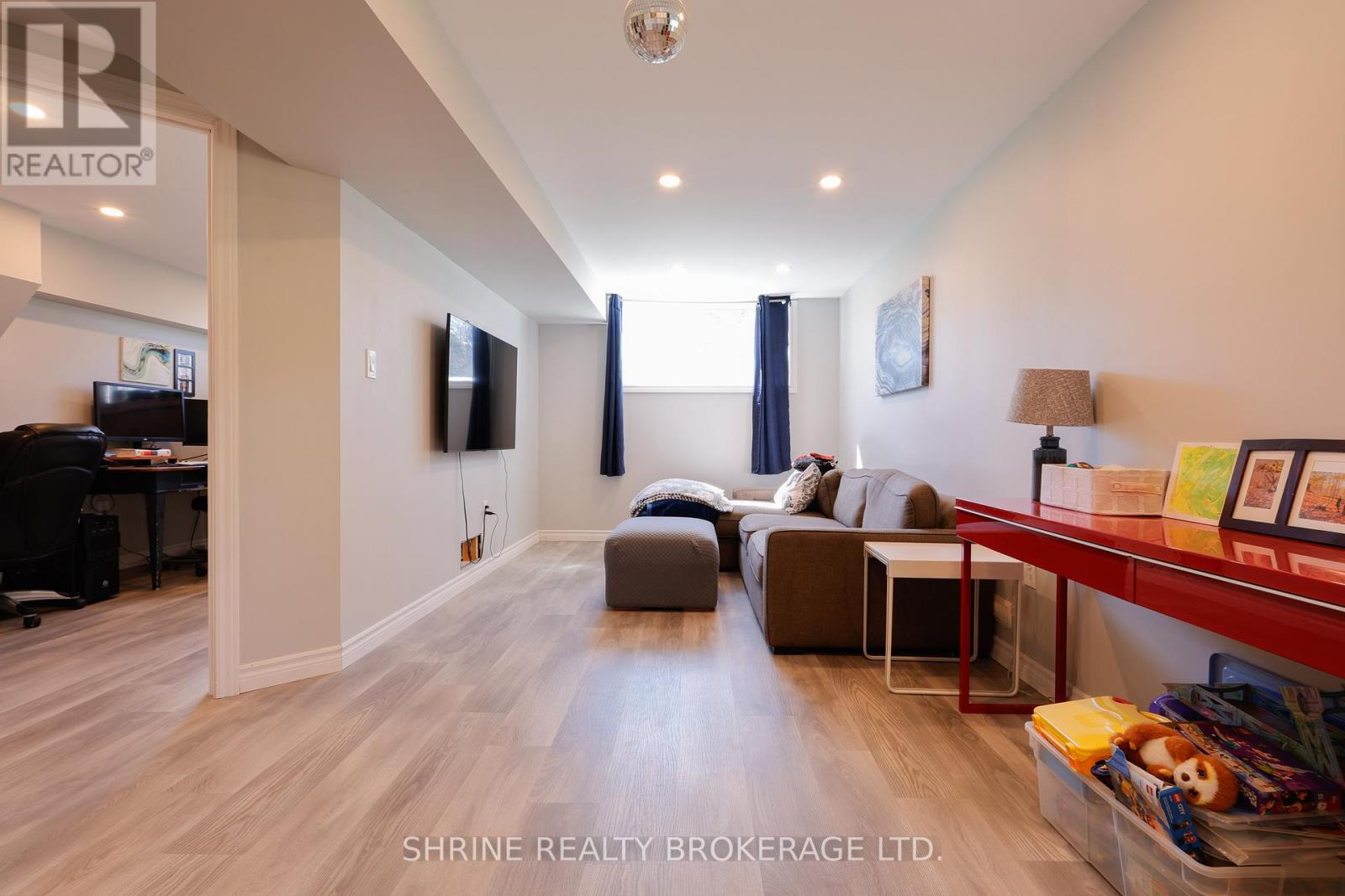 670 Victoria Street, London East, Ontario  N5Y 4C1 - Photo 25 - X12966860