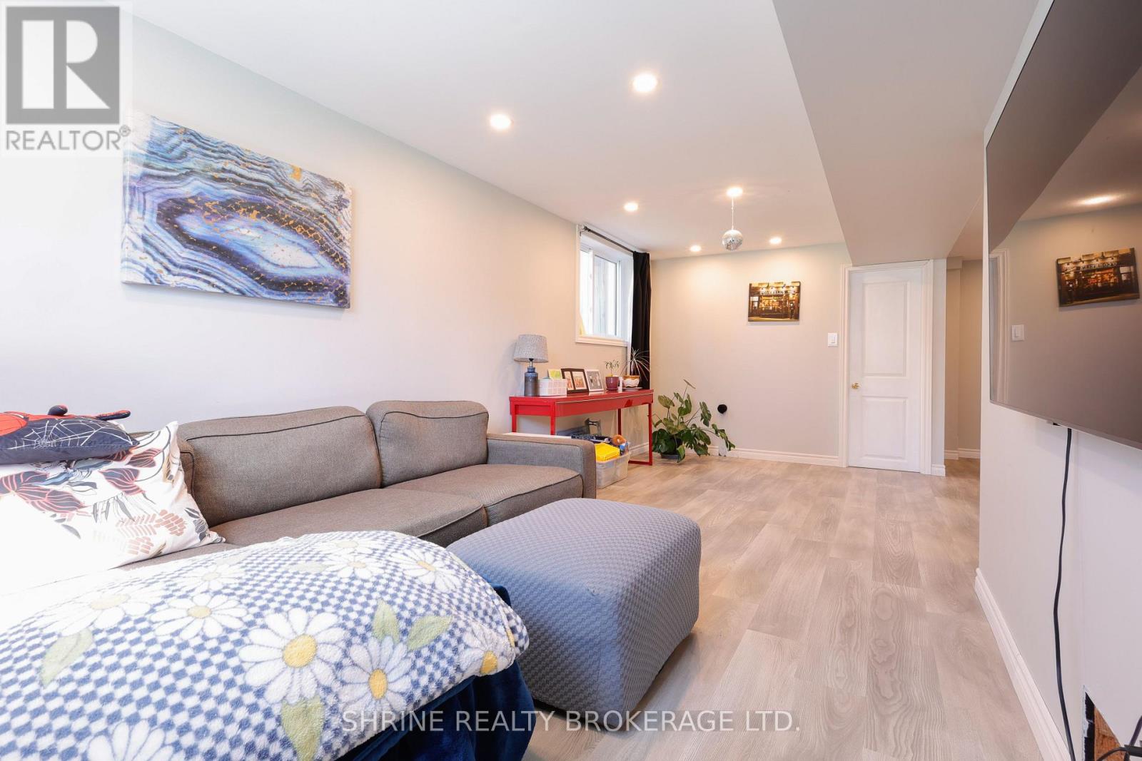 670 Victoria Street, London East, Ontario  N5Y 4C1 - Photo 26 - X12966860