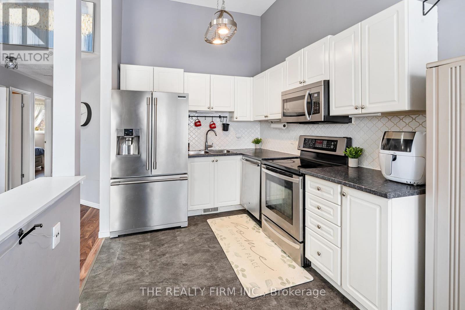 79 Sunrise Crescent, London East, Ontario  N5V 4V8 - Photo 5 - X12966918