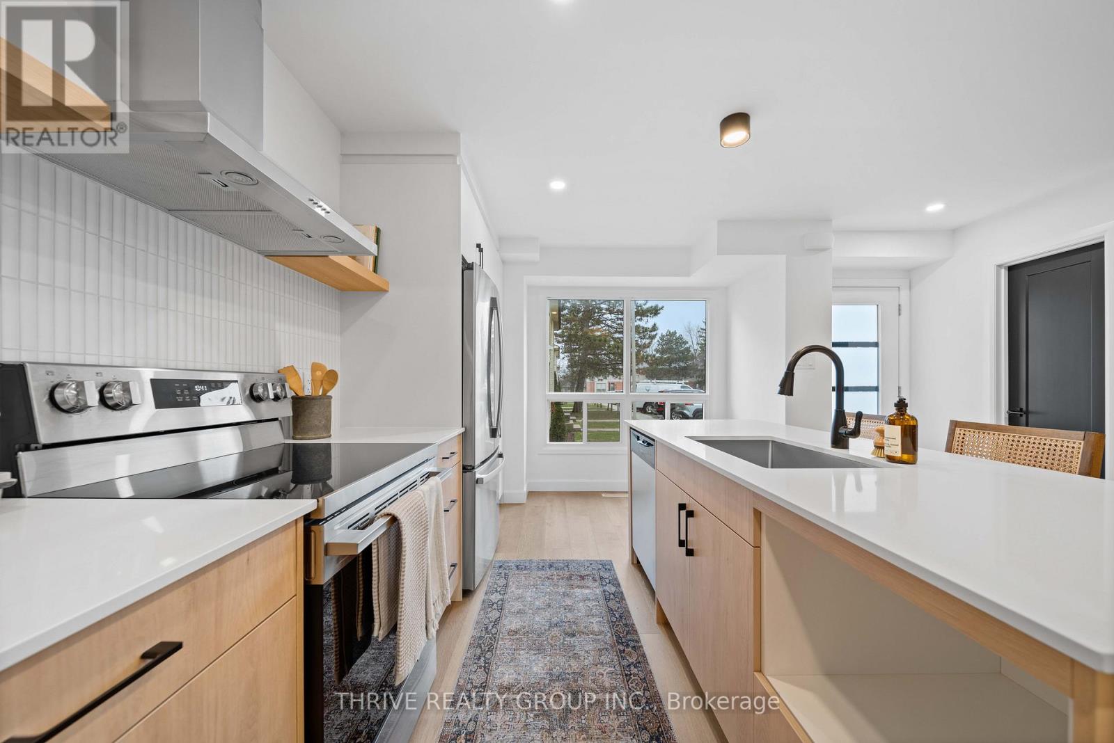 41 - 355 Sandringham Crescent, London South, Ontario  N6C 5K3 - Photo 3 - X12966966