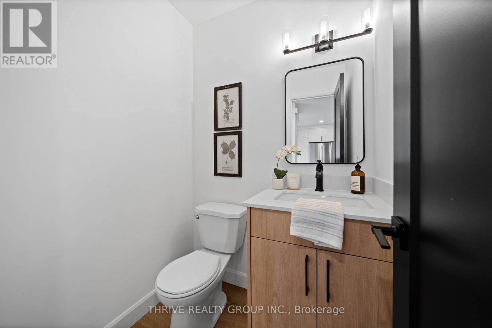 41 - 355 Sandringham Crescent, London South, Ontario  N6C 5K3 - Photo 8 - X12966966