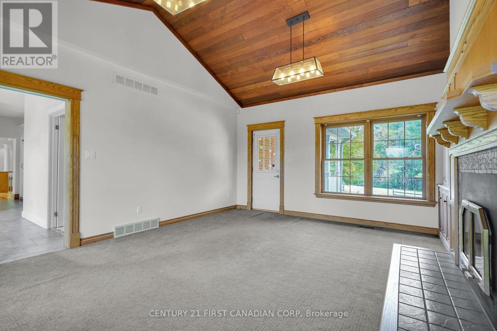 1738 Woodhull Road, London South (South B), Ontario  N6K 4M6 - Photo 17 - X12966990