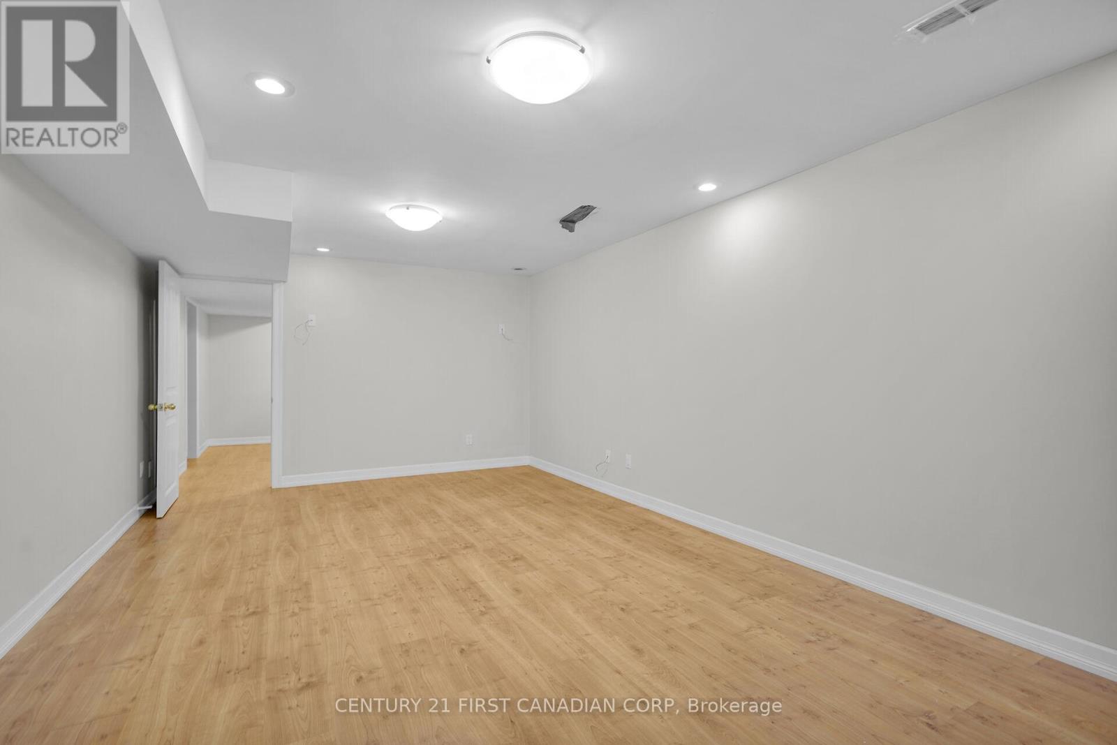 1738 Woodhull Road, London South (South B), Ontario  N6K 4M6 - Photo 33 - X12966990