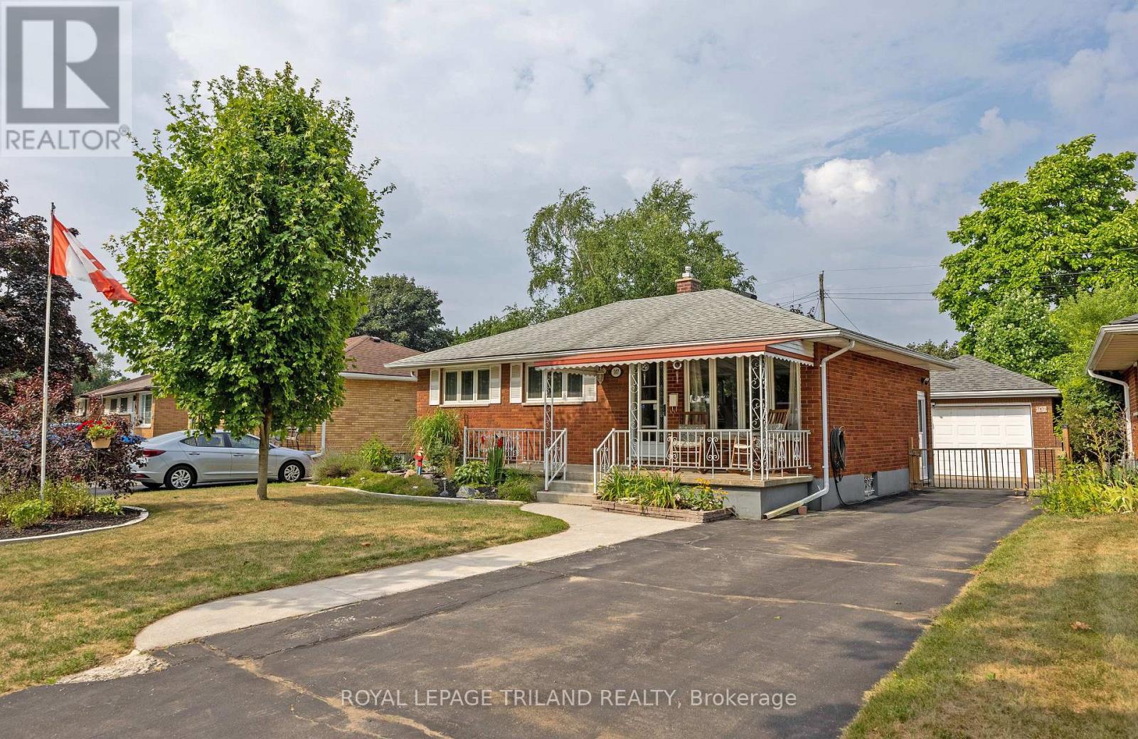 107 Susan Avenue, London East, Ontario  N5V 2G3 - Photo 1 - X12967008