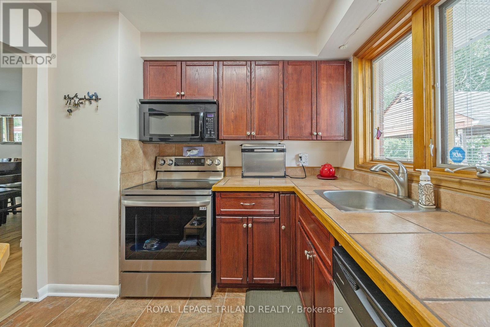 107 Susan Avenue, London East, Ontario  N5V 2G3 - Photo 15 - X12967008