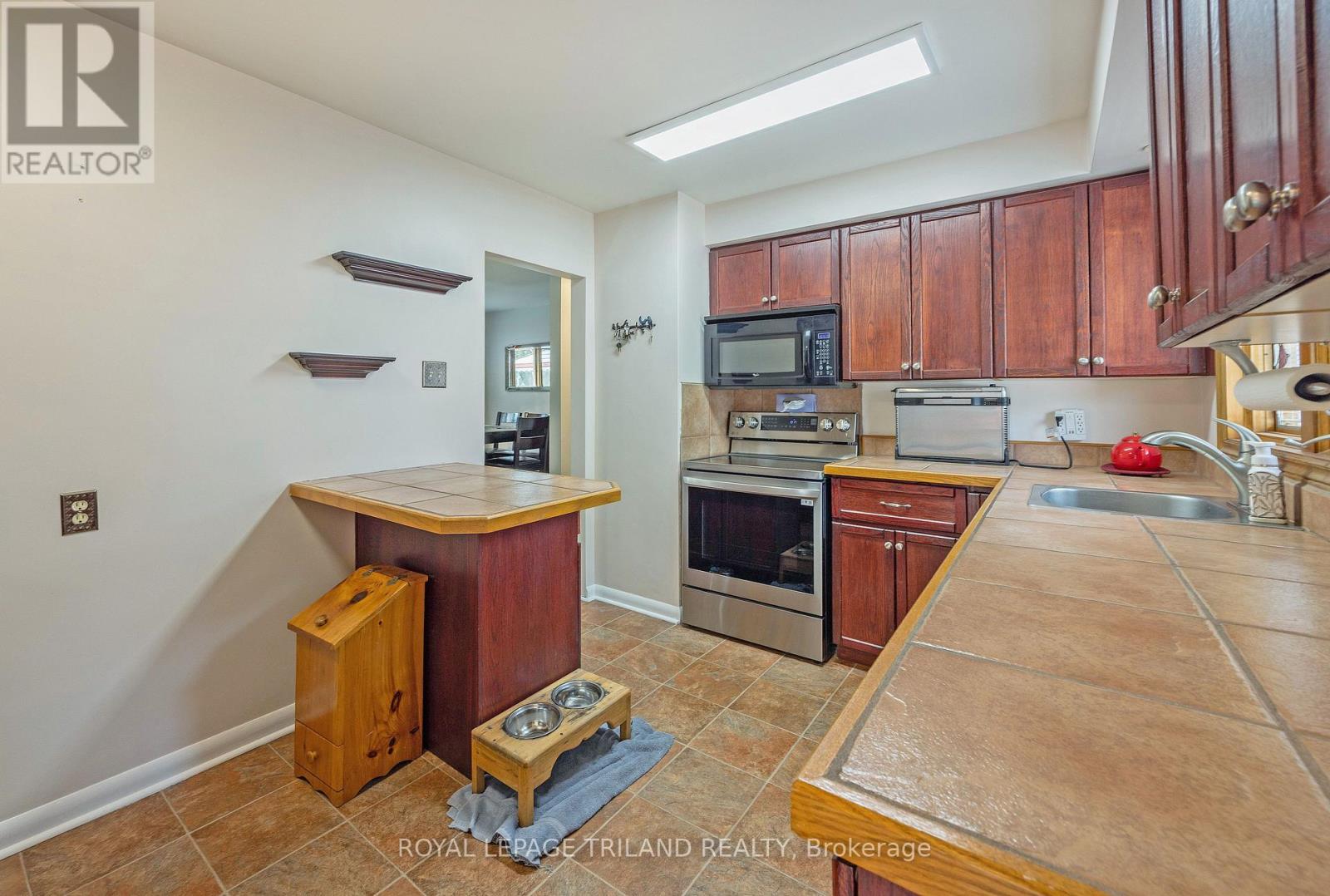 107 Susan Avenue, London East, Ontario  N5V 2G3 - Photo 18 - X12967008