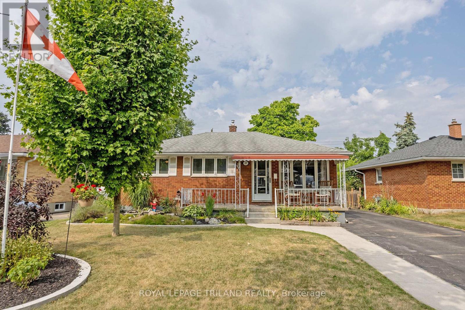 107 Susan Avenue, London East, Ontario  N5V 2G3 - Photo 2 - X12967008