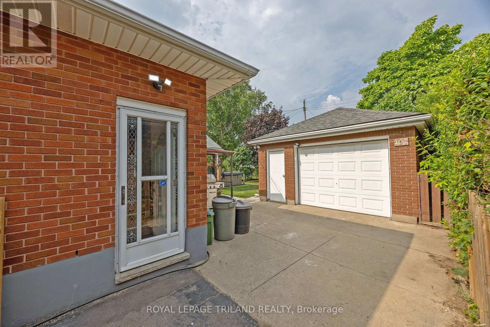 107 Susan Avenue, London East, Ontario  N5V 2G3 - Photo 25 - X12967008
