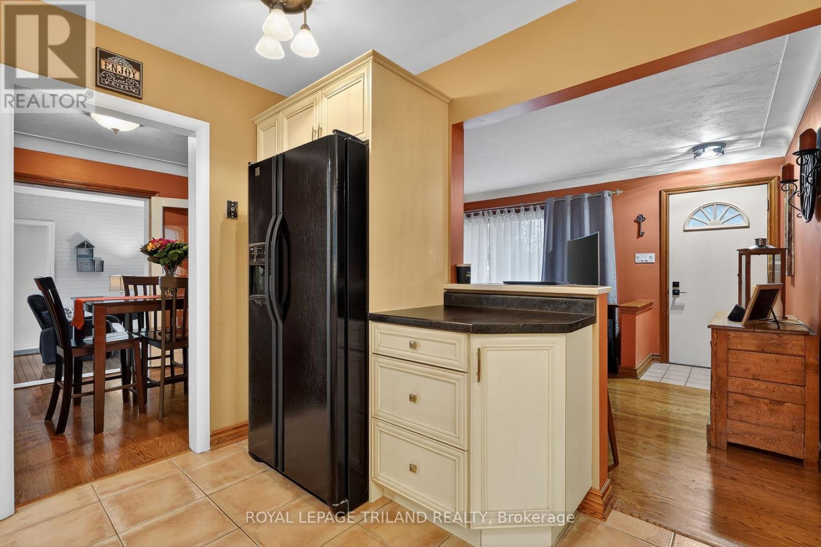 501 Boler Road, London South, Ontario  N6K 2K8 - Photo 14 - X12967014