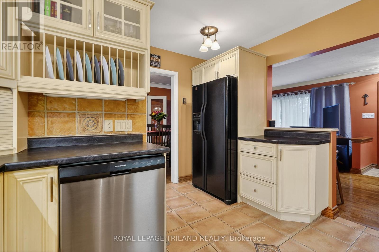 501 Boler Road, London South, Ontario  N6K 2K8 - Photo 15 - X12967014