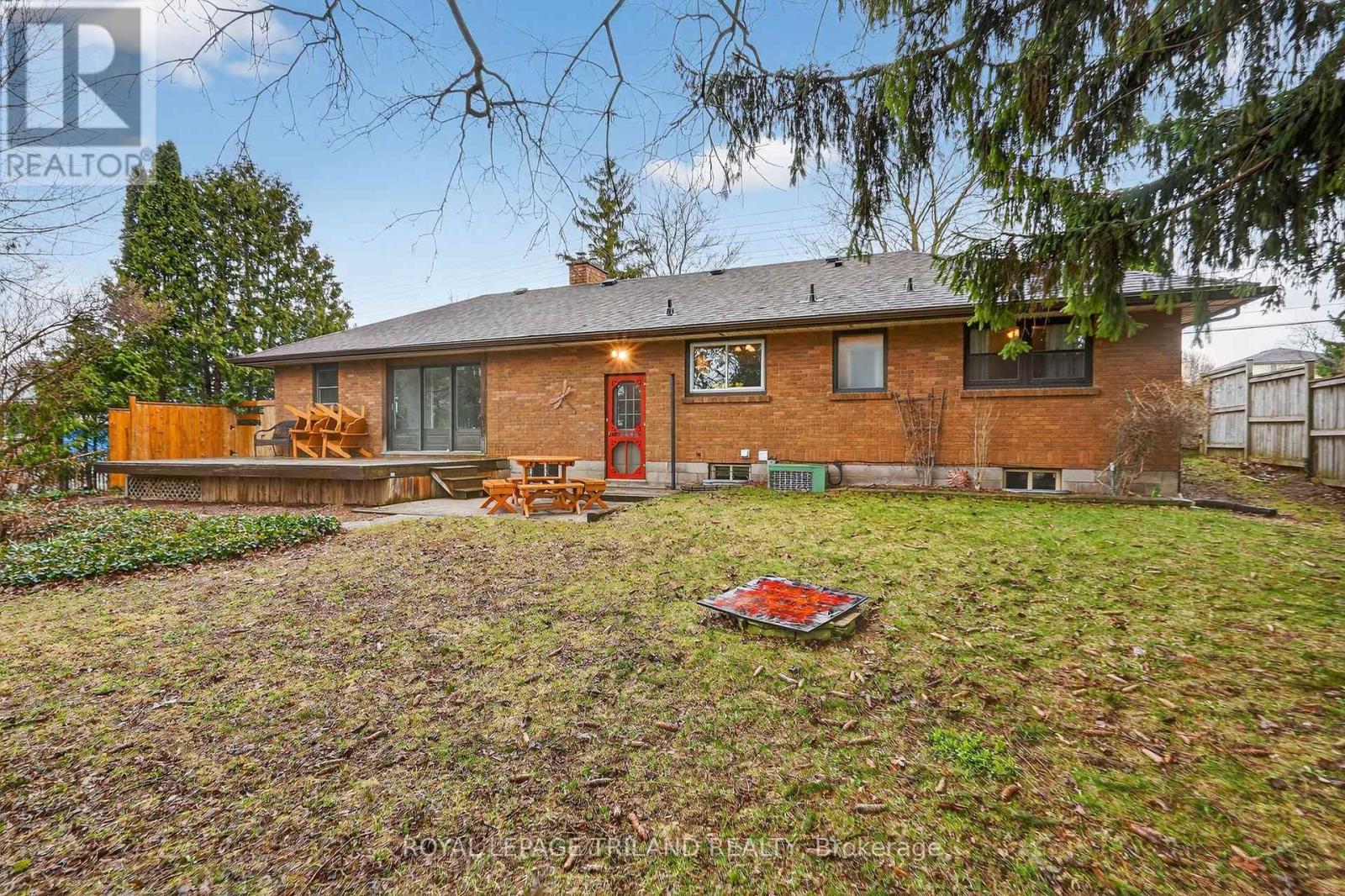 501 Boler Road, London South, Ontario  N6K 2K8 - Photo 37 - X12967014