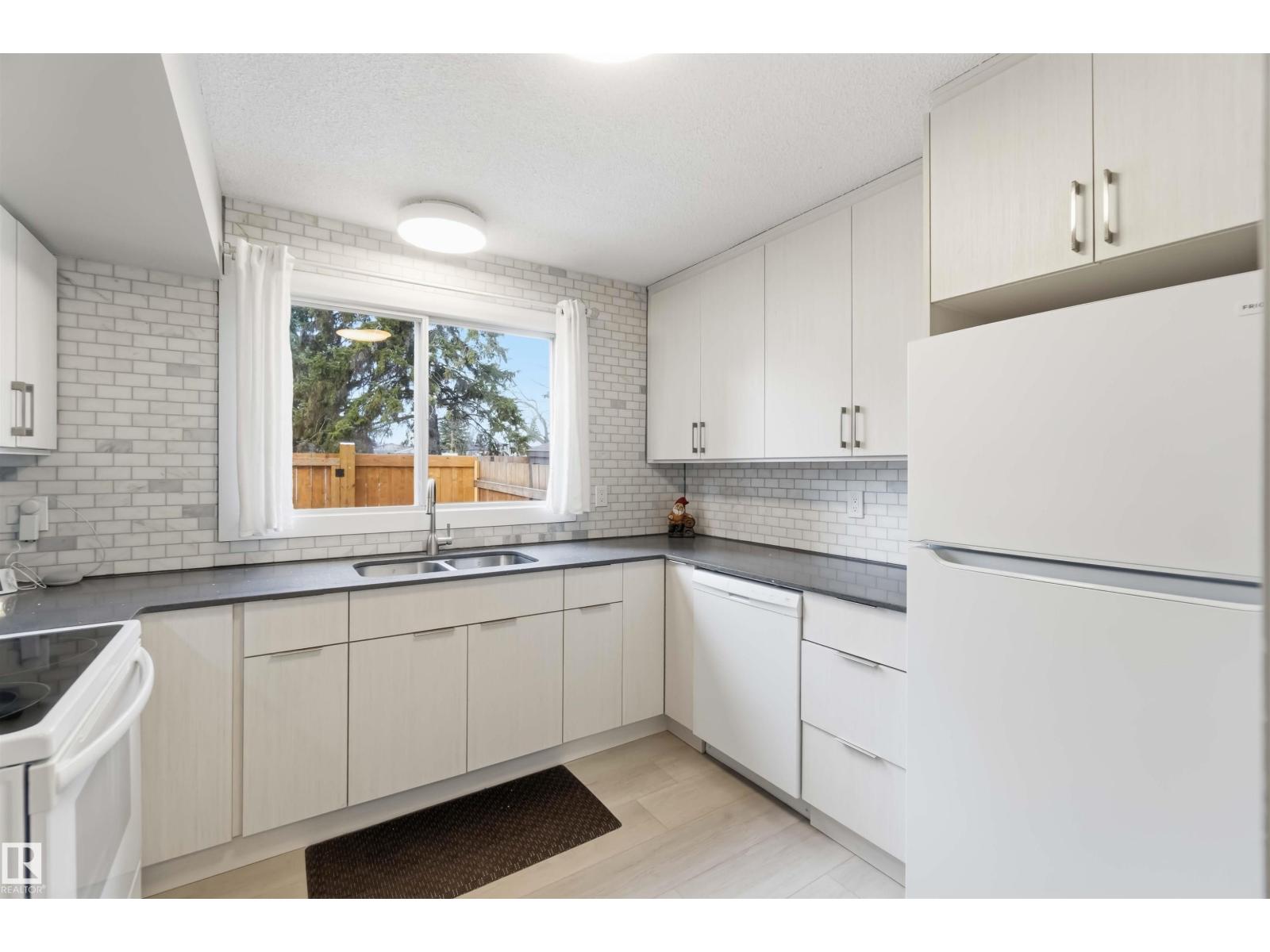 5 Wellington Cr, Spruce Grove, Alberta  T7X 1K6 - Photo 13 - E4480914