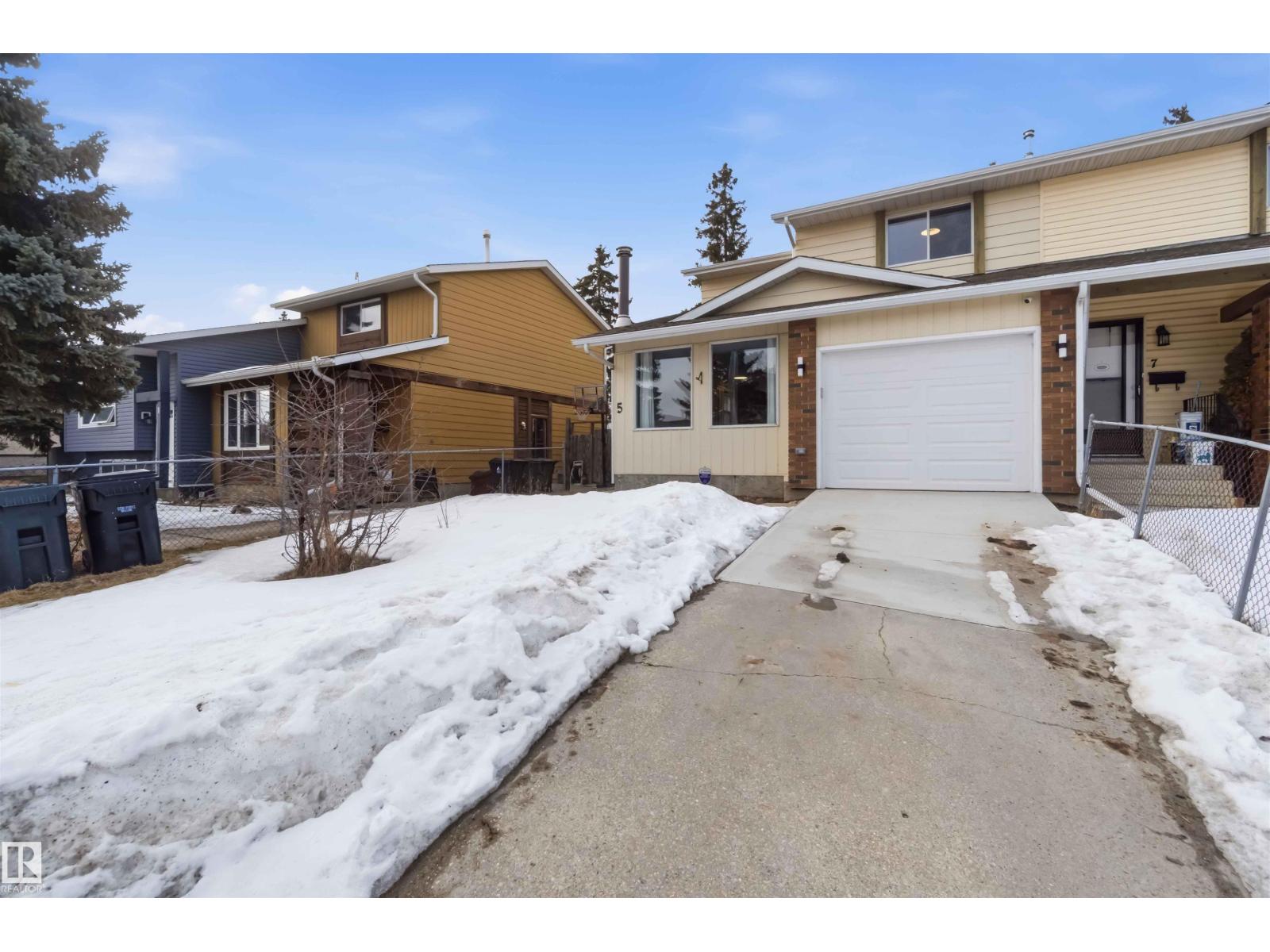 5 Wellington Cr, Spruce Grove, Alberta  T7X 1K6 - Photo 2 - E4480914