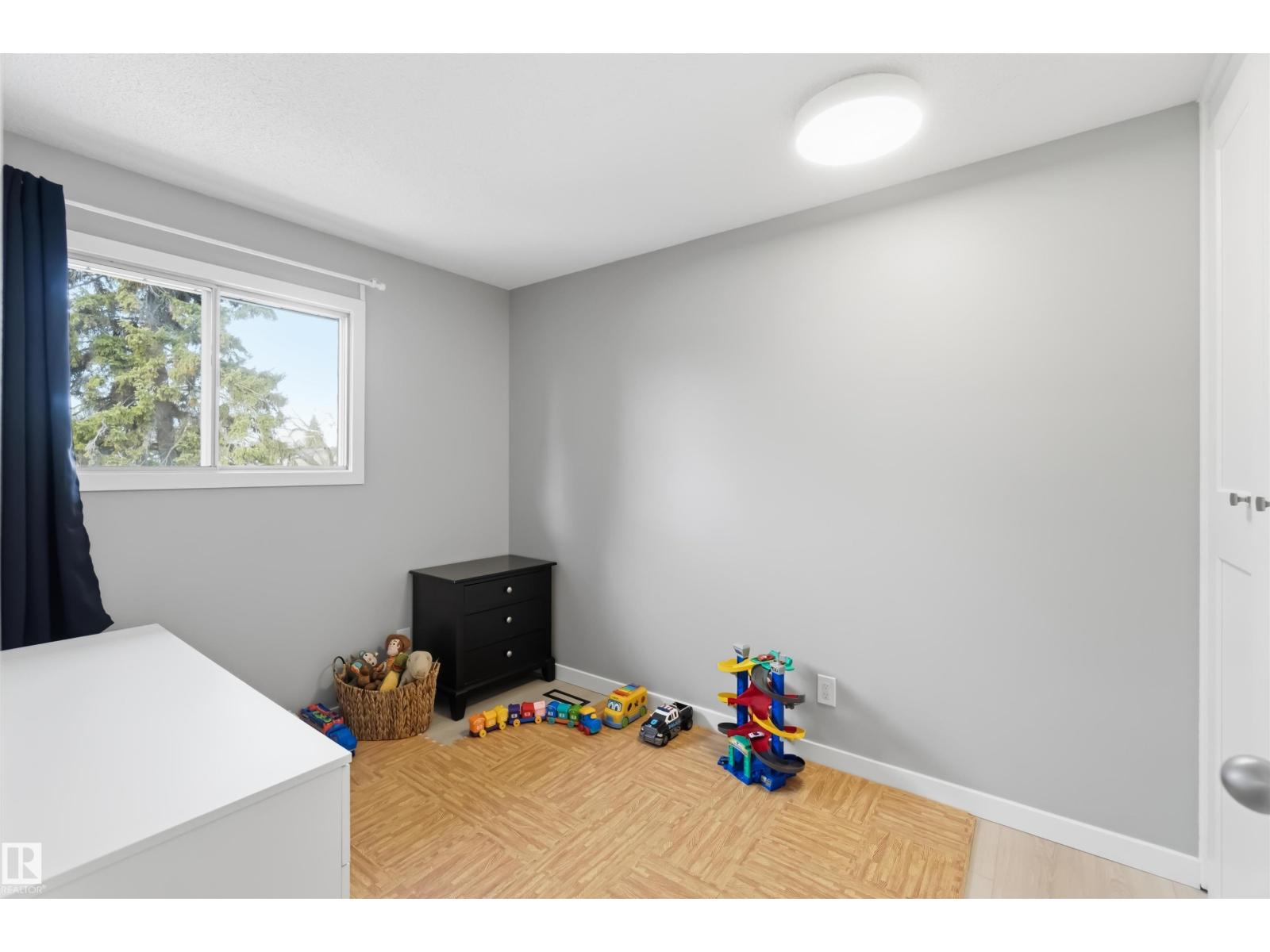 5 Wellington Cr, Spruce Grove, Alberta  T7X 1K6 - Photo 28 - E4480914