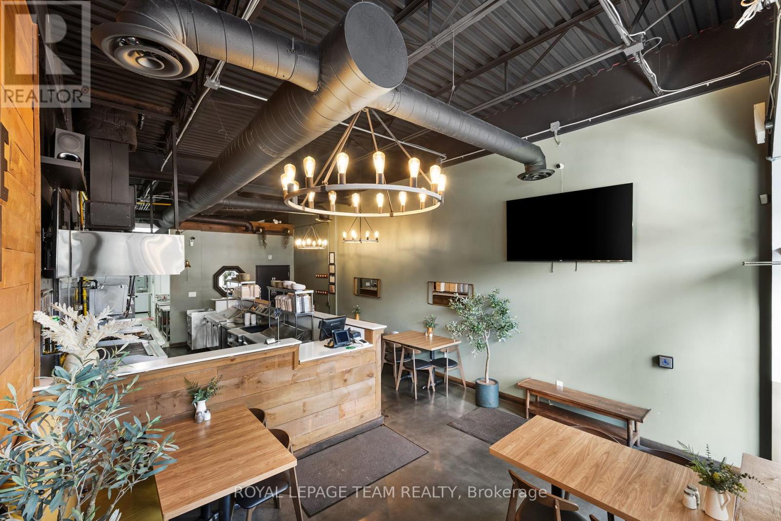 3 - 5556 Manotick Main Street, Ottawa, Ontario  K4M 1A3 - Photo 4 - X12966812