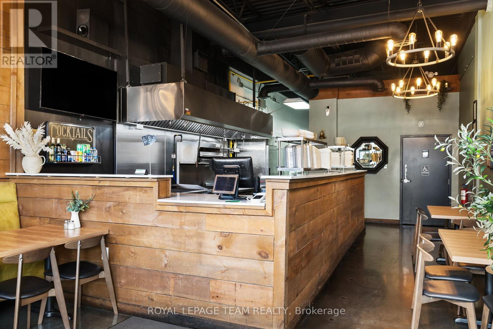 3 - 5556 Manotick Main Street, Ottawa, Ontario  K4M 1A3 - Photo 5 - X12966812