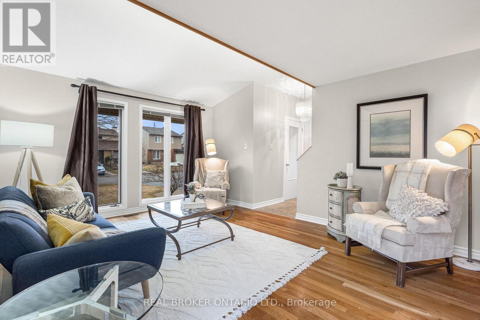 11 Melville Drive, Ottawa, Ontario  K2J 2B7 - Photo 12 - X12966980