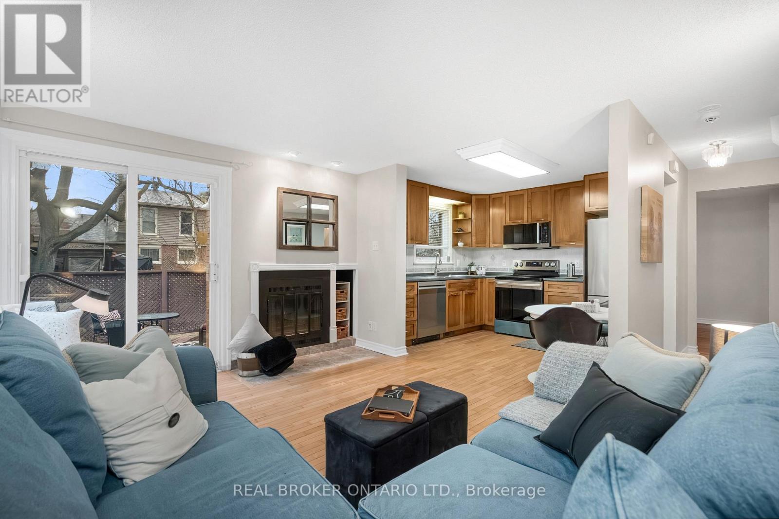 11 Melville Drive, Ottawa, Ontario  K2J 2B7 - Photo 22 - X12966980