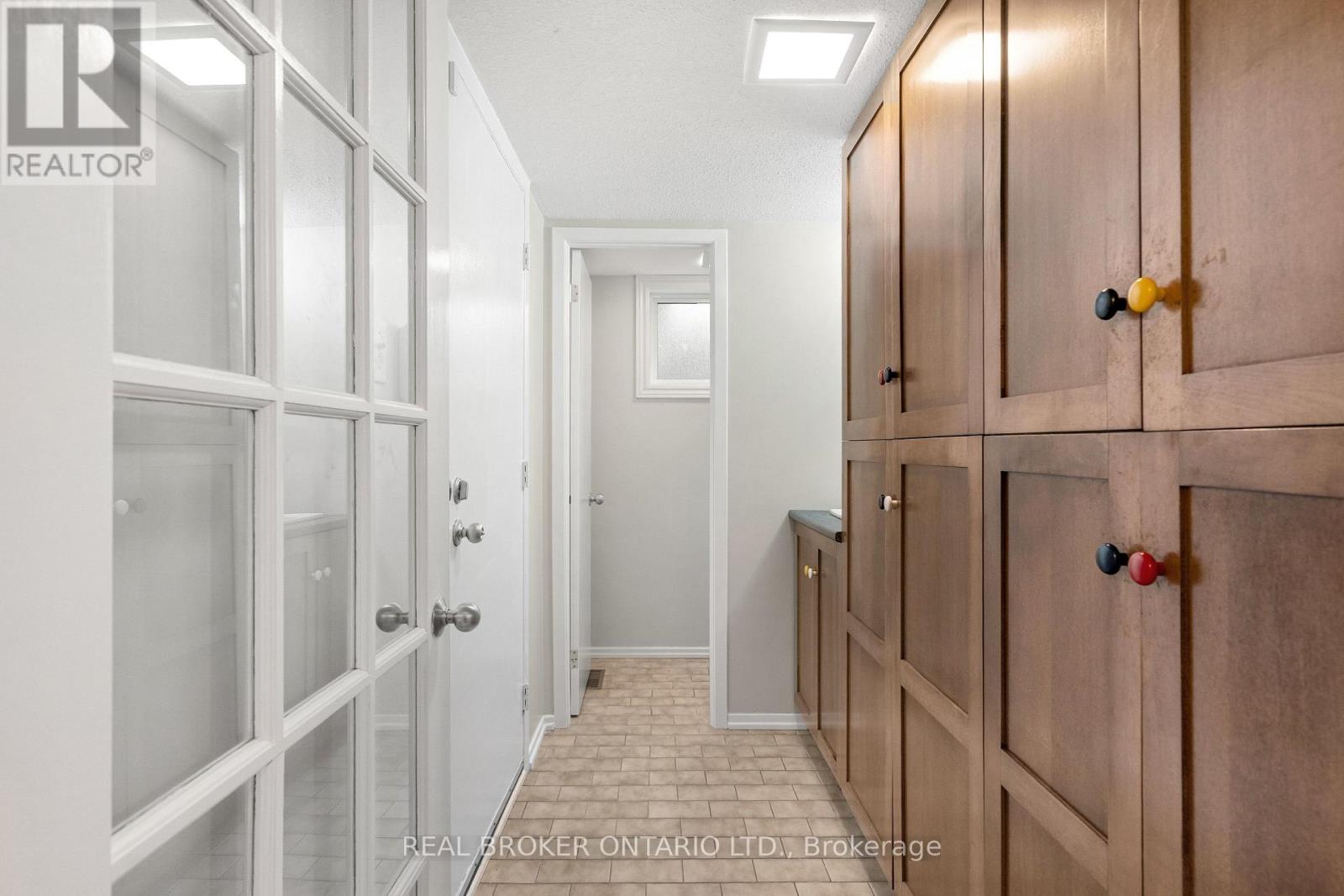 11 Melville Drive, Ottawa, Ontario  K2J 2B7 - Photo 28 - X12966980