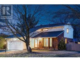11 MELVILLE DRIVE, Ottawa, Ontario